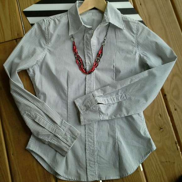 The Limited Tops - Top by The Limited